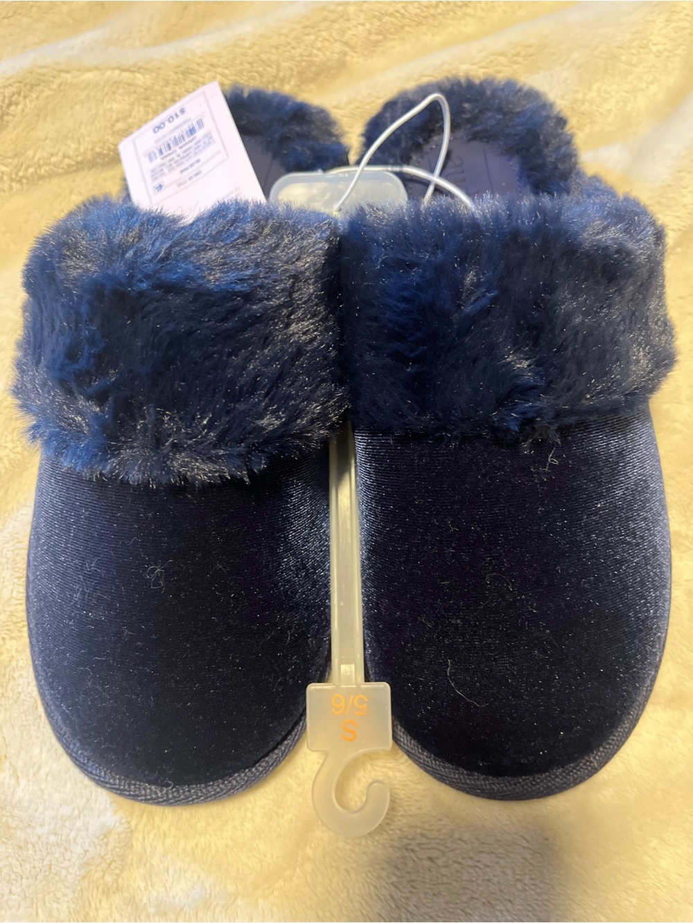 Auden Navy Velvet Faux Fur Cuff Slip-On Slippers size S 5/6 NWT
